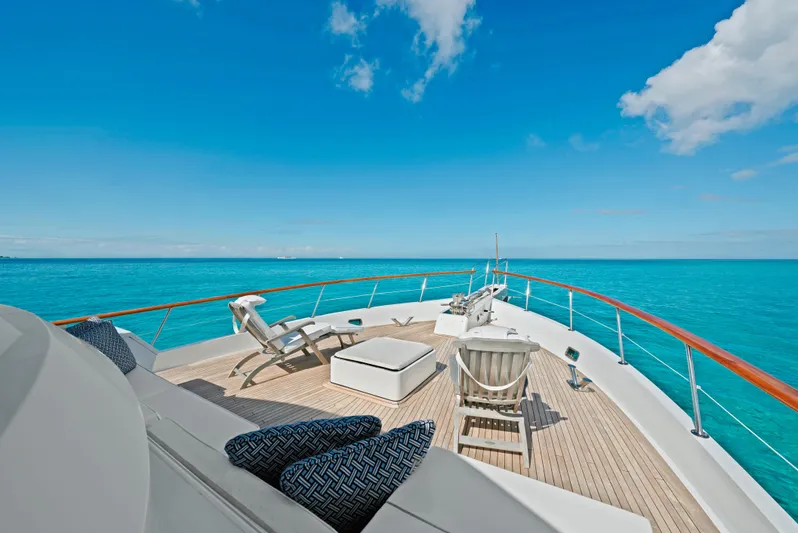 Serenity Yacht Photos Pics Bow