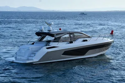 2020 Azimut Atlantis 51