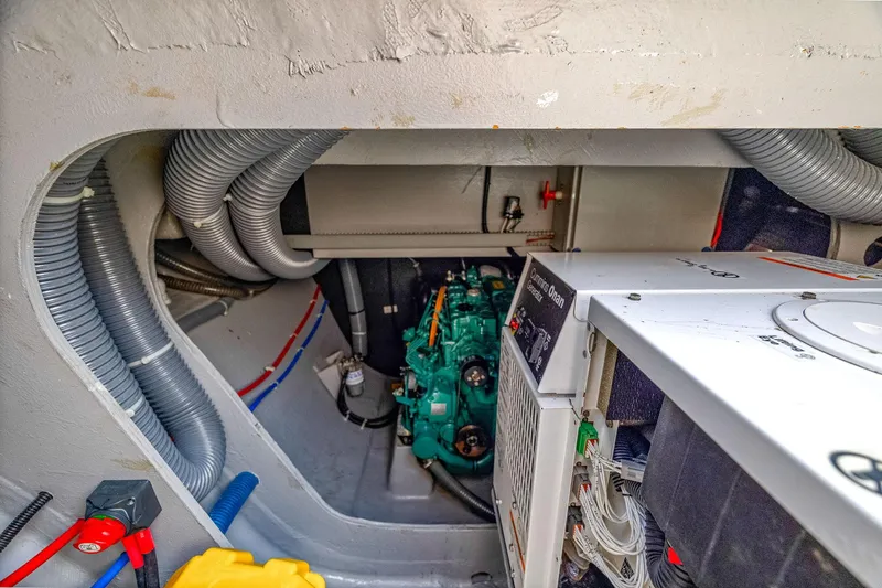 Vlaroda Yacht Photos Pics 