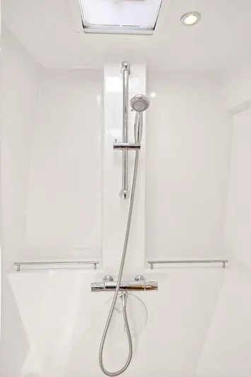 Vlaroda Yacht Photos Pics 