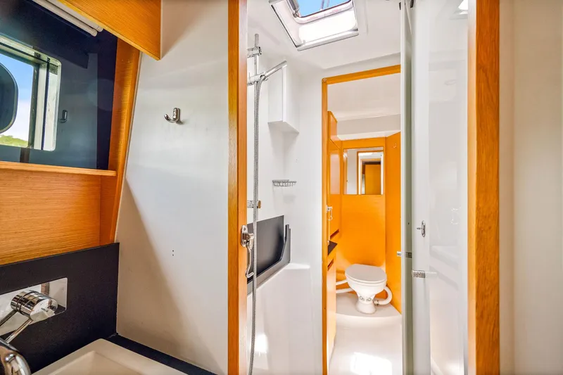 Vlaroda Yacht Photos Pics 