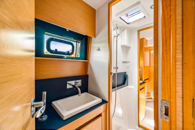 Vlaroda Yacht Photos Pics 