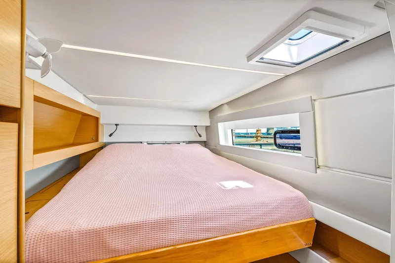 Vlaroda Yacht Photos Pics 