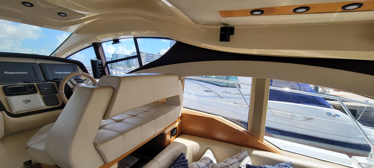 2013 Azimut 45 