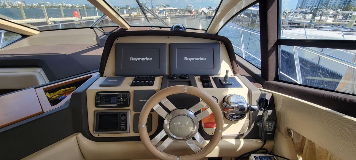 2013 Azimut 45 