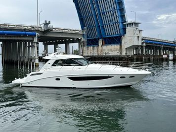 Sea Ray Sundancer