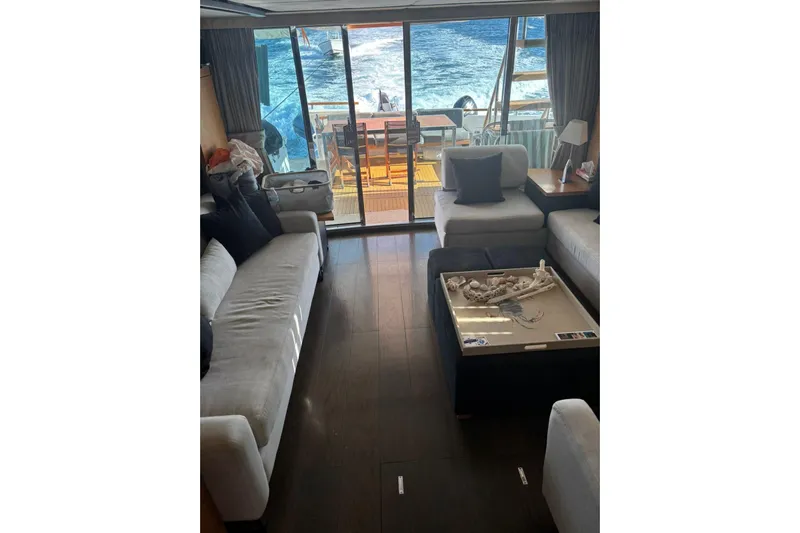 Big Blue Yacht Photos Pics Luxurious interior of 2014 Fairline Squadron 78 Custom yacht with ocean view.