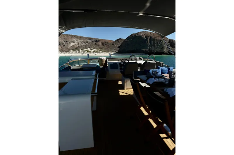 Big Blue Yacht Photos Pics Luxurious 2014 Fairline Squadron 78 Custom yacht interior with scenic ocean view.