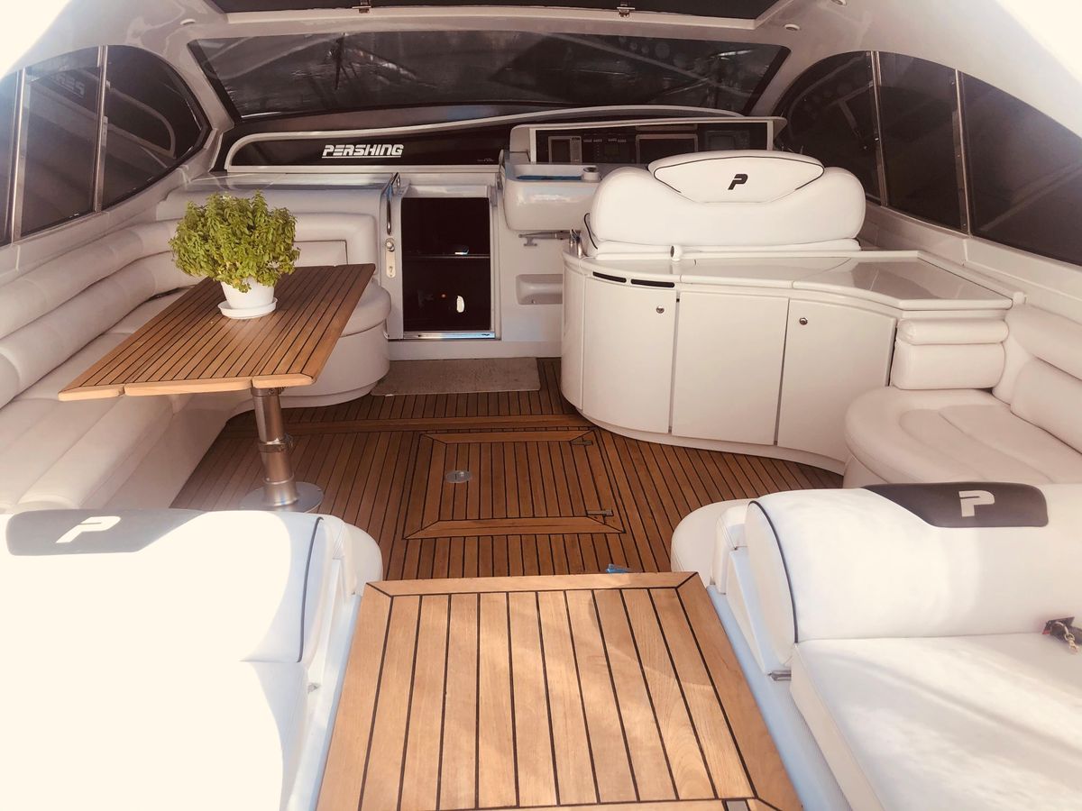 2000 Pershing 55 