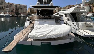Yacht