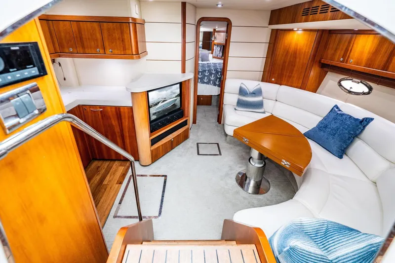 Catmandu Yacht Photos Pics Sunseeker 47 Catmandu - Salon