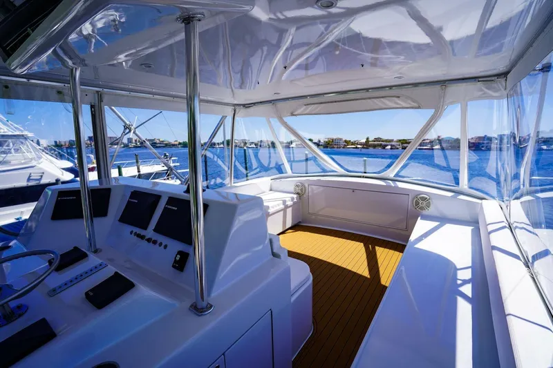 Misa Yacht Photos Pics 1997 Blackwell Boatworks 60 Convertible- MISA- Flybridge