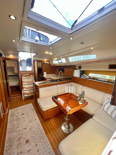  Yacht Photos Pics Luxurious interior of a 2017 Catalina 425 yacht with elegant seating and modern amenities.