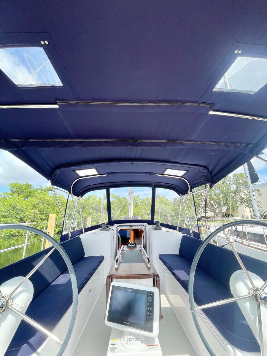 2017 Catalina 42 