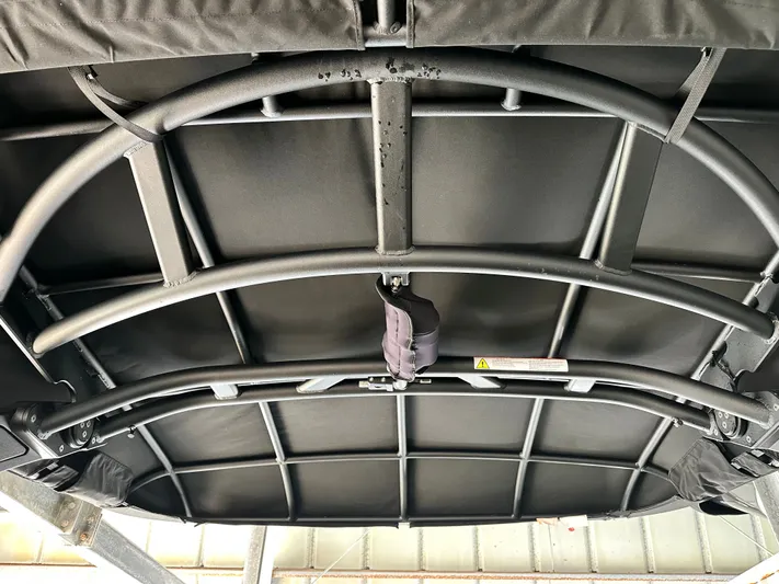  Yacht Photos Pics Underside of 2024 Sea Ray 260 SLX OB boat canopy.