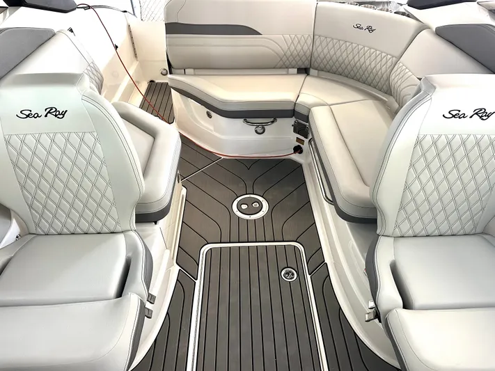  Yacht Photos Pics Interior of 2024 Sea Ray 260 SLX OB with luxurious seating.