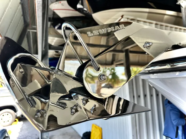  Yacht Photos Pics Lewmar anchor on Sea Ray 260 SLX OB 2024 boat.