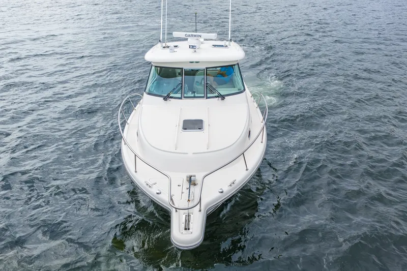  Yacht Photos Pics 2012 Pursuit OS 345 Offshore on open water.