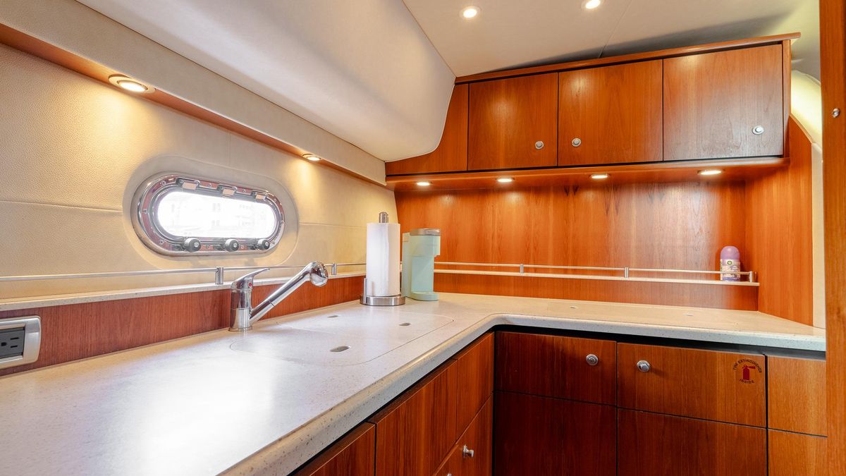 2007 Tiara Yachts 43 