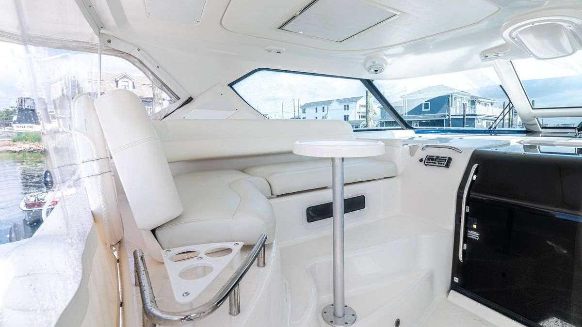2007 Tiara Yachts 43 