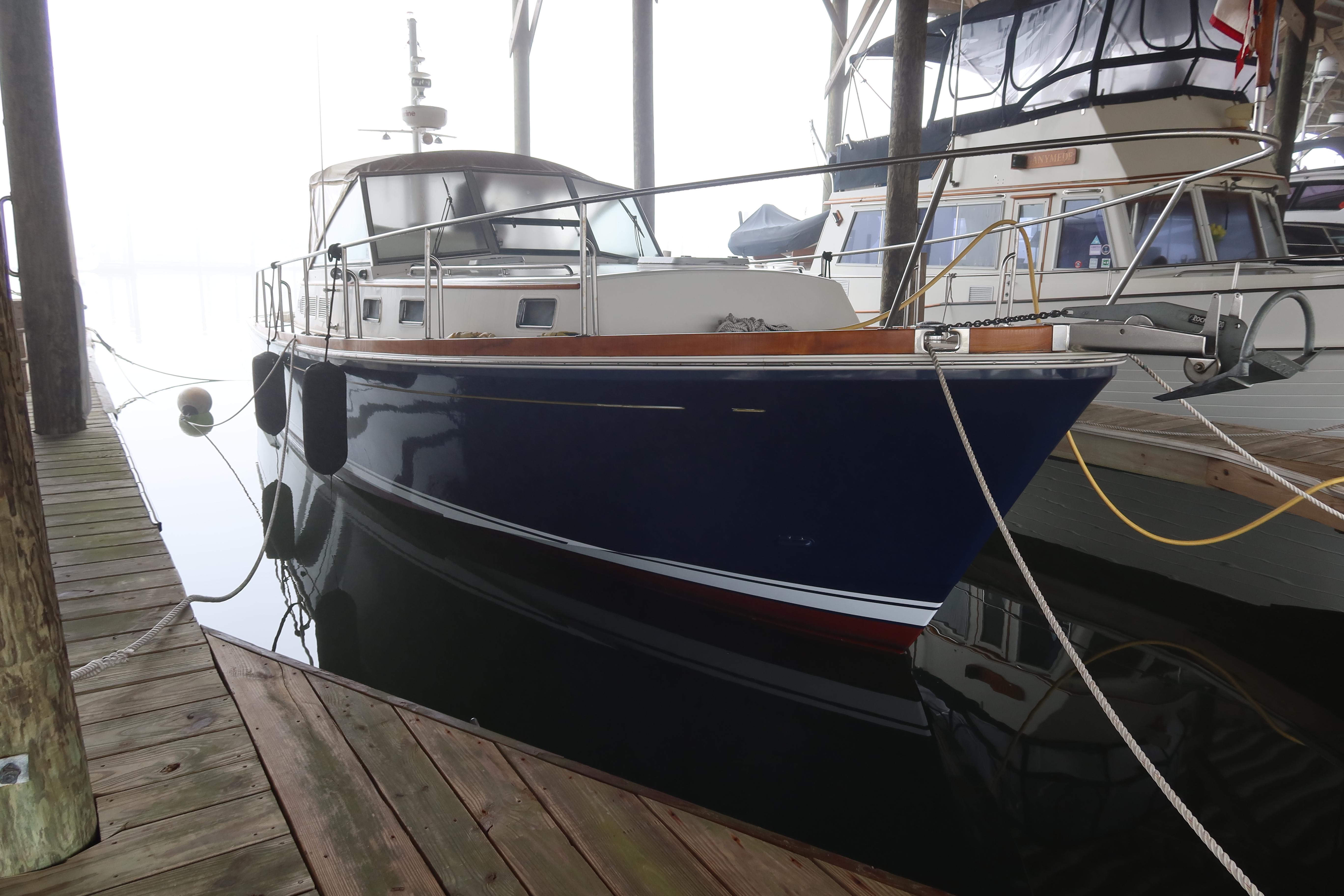 2005 Grand Banks 47 Eastbay FB Cruiser for sale - YachtWorld