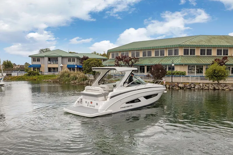 Parisii Yacht Photos Pics 