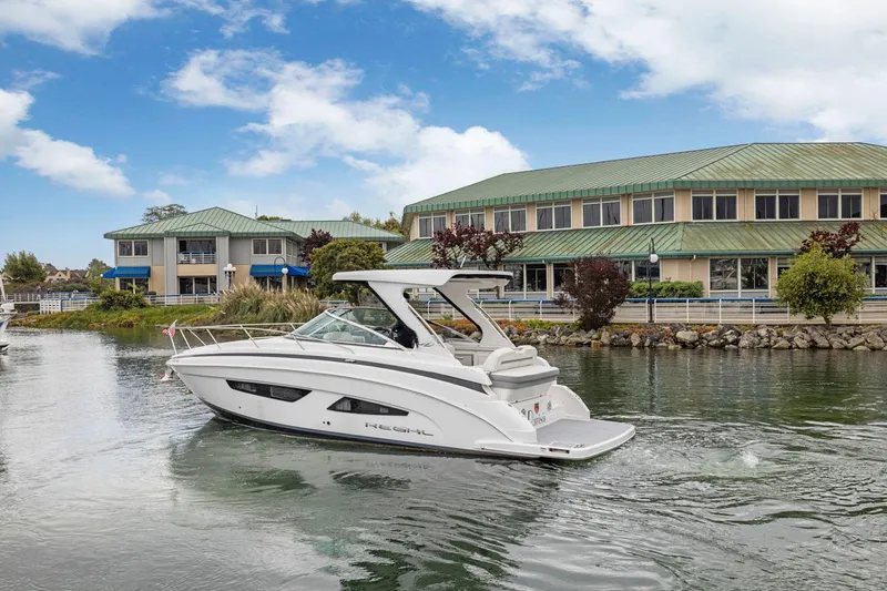 Parisii Yacht Photos Pics 