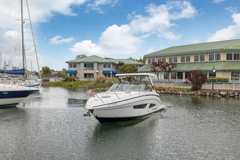 Parisii Yacht Photos Pics 