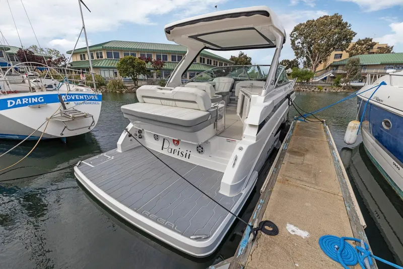 Parisii Yacht Photos Pics 