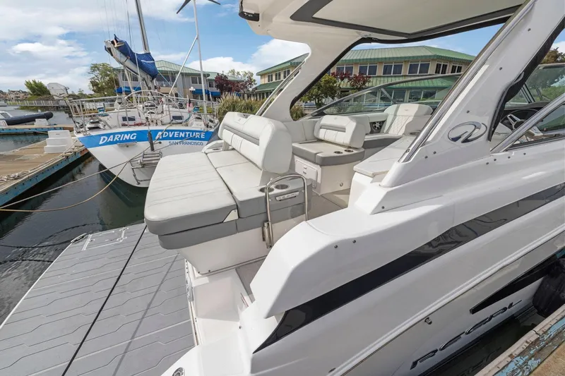 Parisii Yacht Photos Pics 