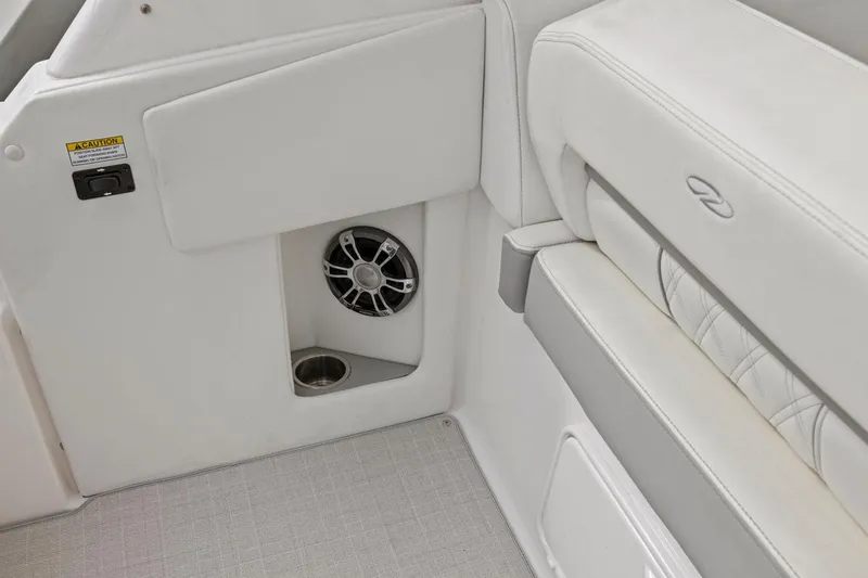 Parisii Yacht Photos Pics 