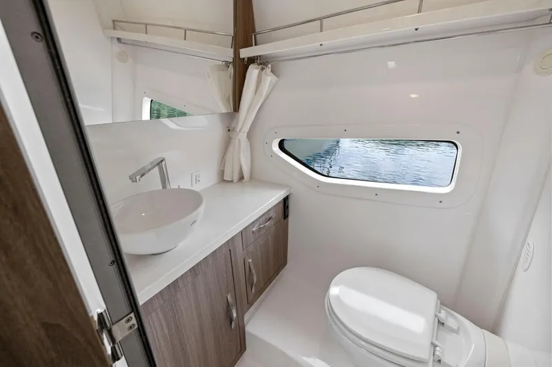 Parisii Yacht Photos Pics 