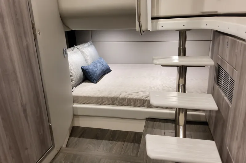  Yacht Photos Pics Interior cabin of 2026 Formula 400 Super Sport Crossover with cozy bed and modern design.
