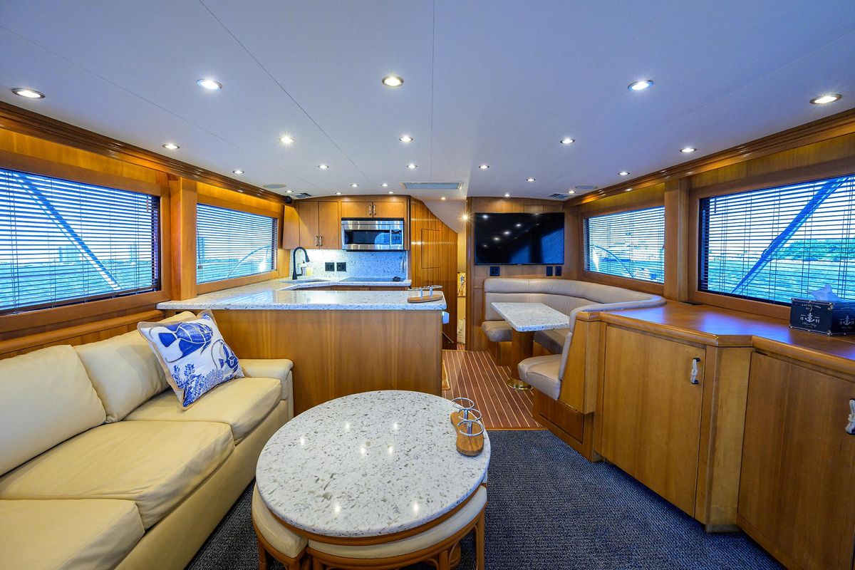 2001 Hatteras 60 