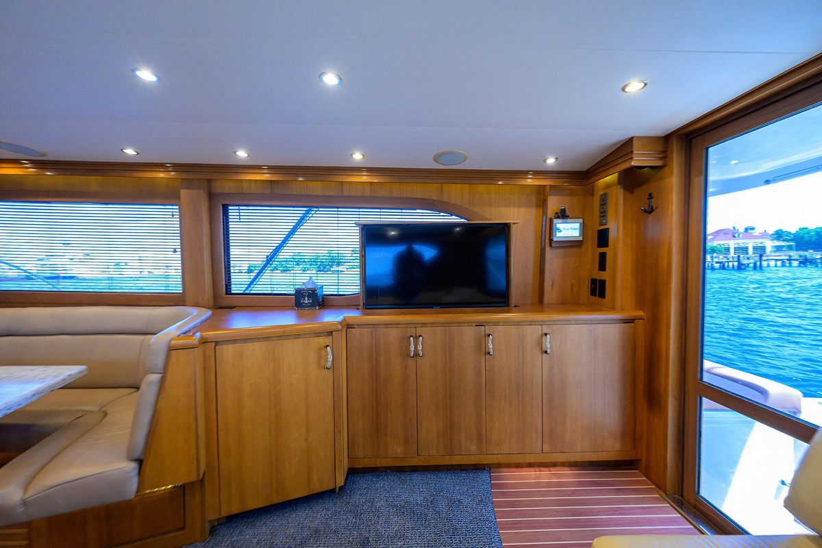 2001 Hatteras 60 