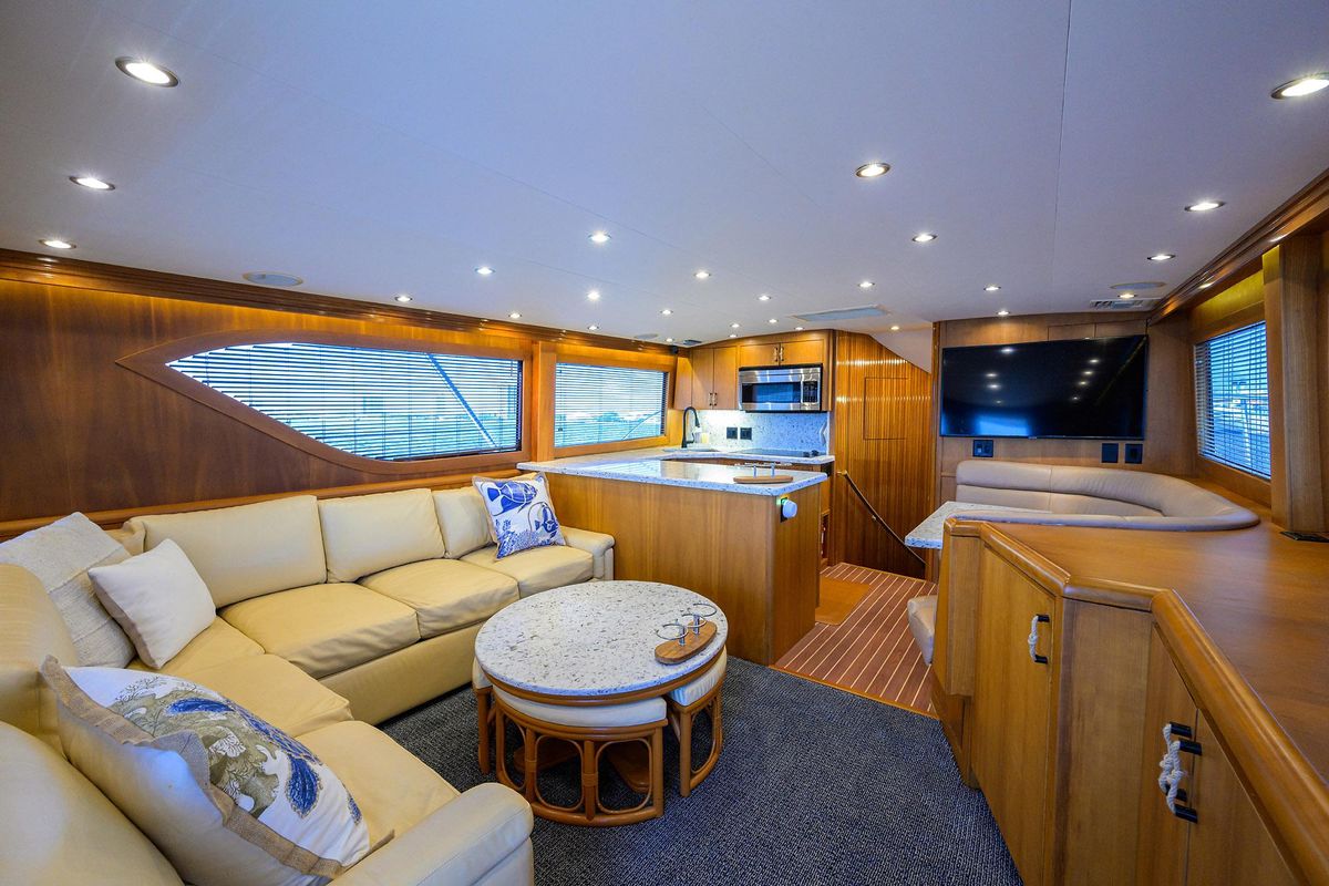 2001 Hatteras 60 