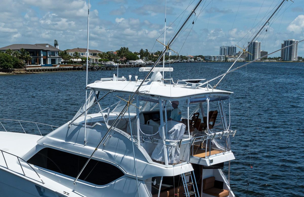 2001 Hatteras 60 