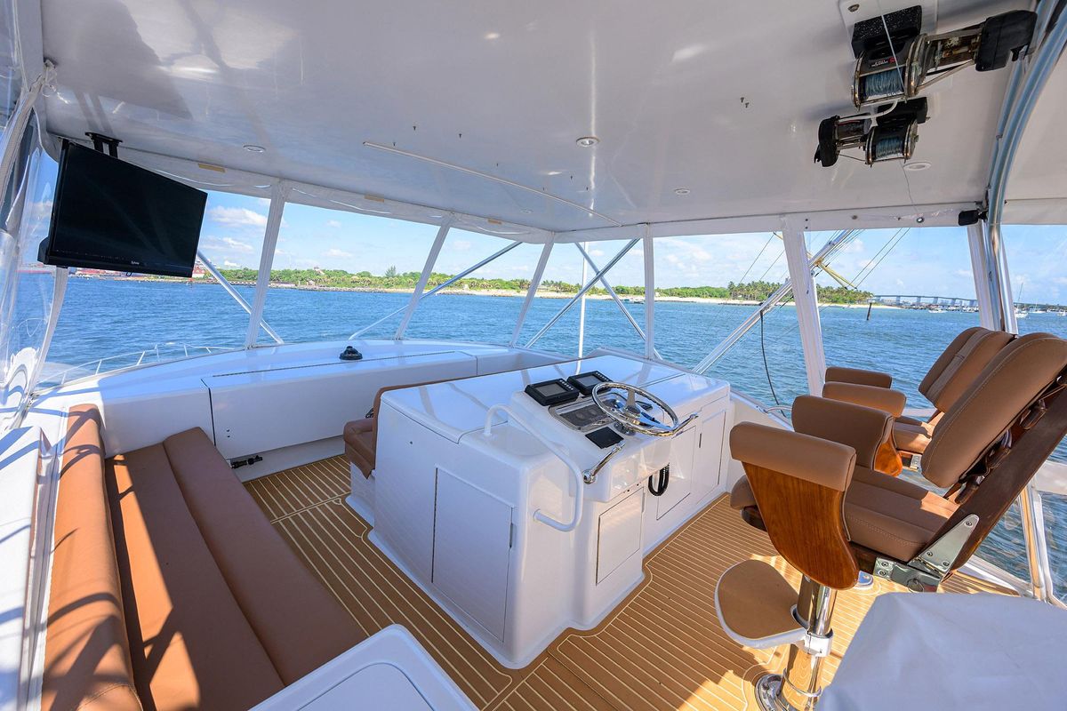 2001 Hatteras 60 