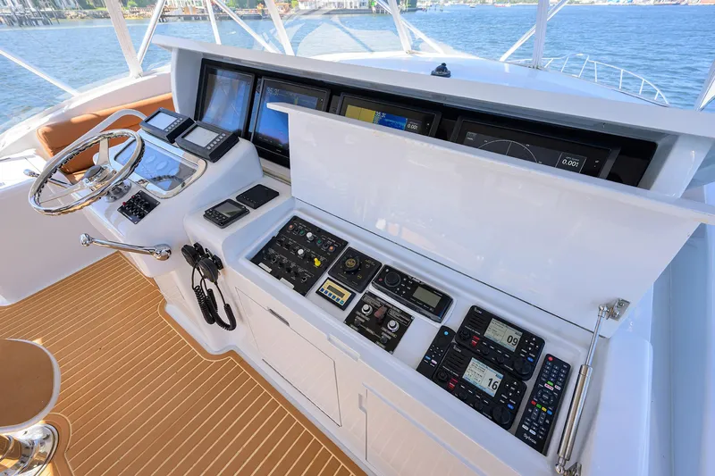 Danna Maria Yacht Photos Pics 