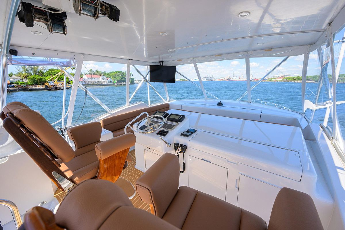 2001 Hatteras 60 