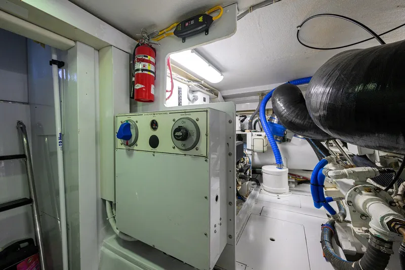 Danna Maria Yacht Photos Pics 