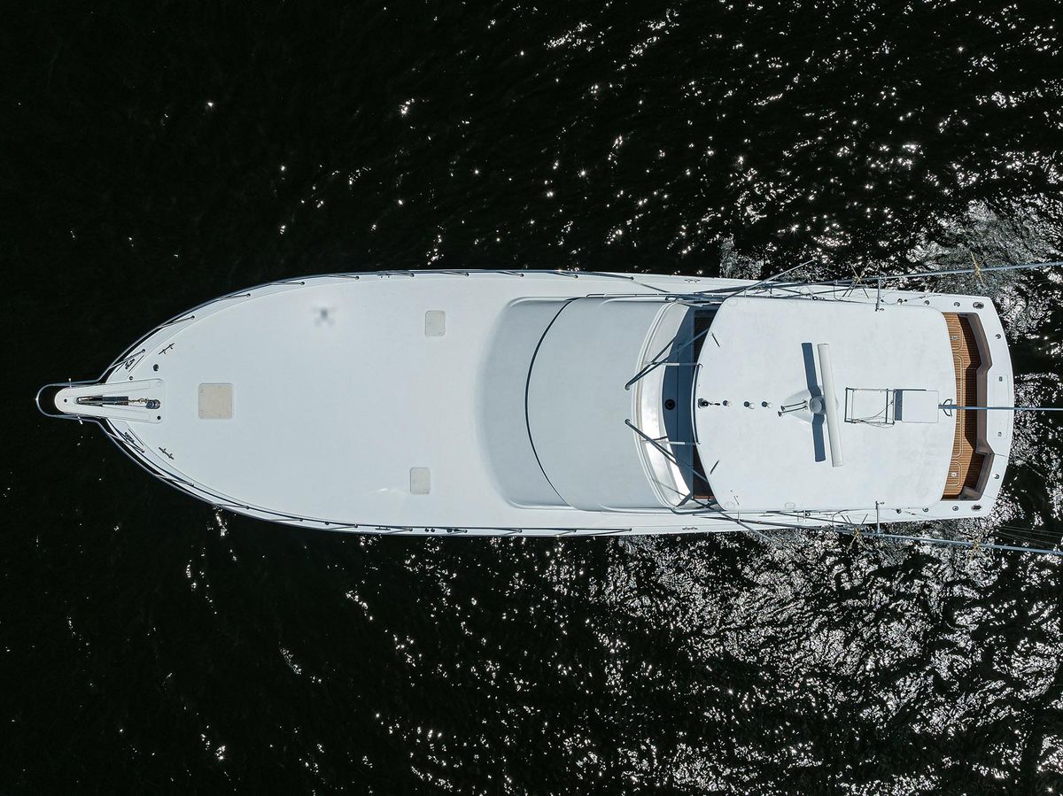 2001 Hatteras 60 