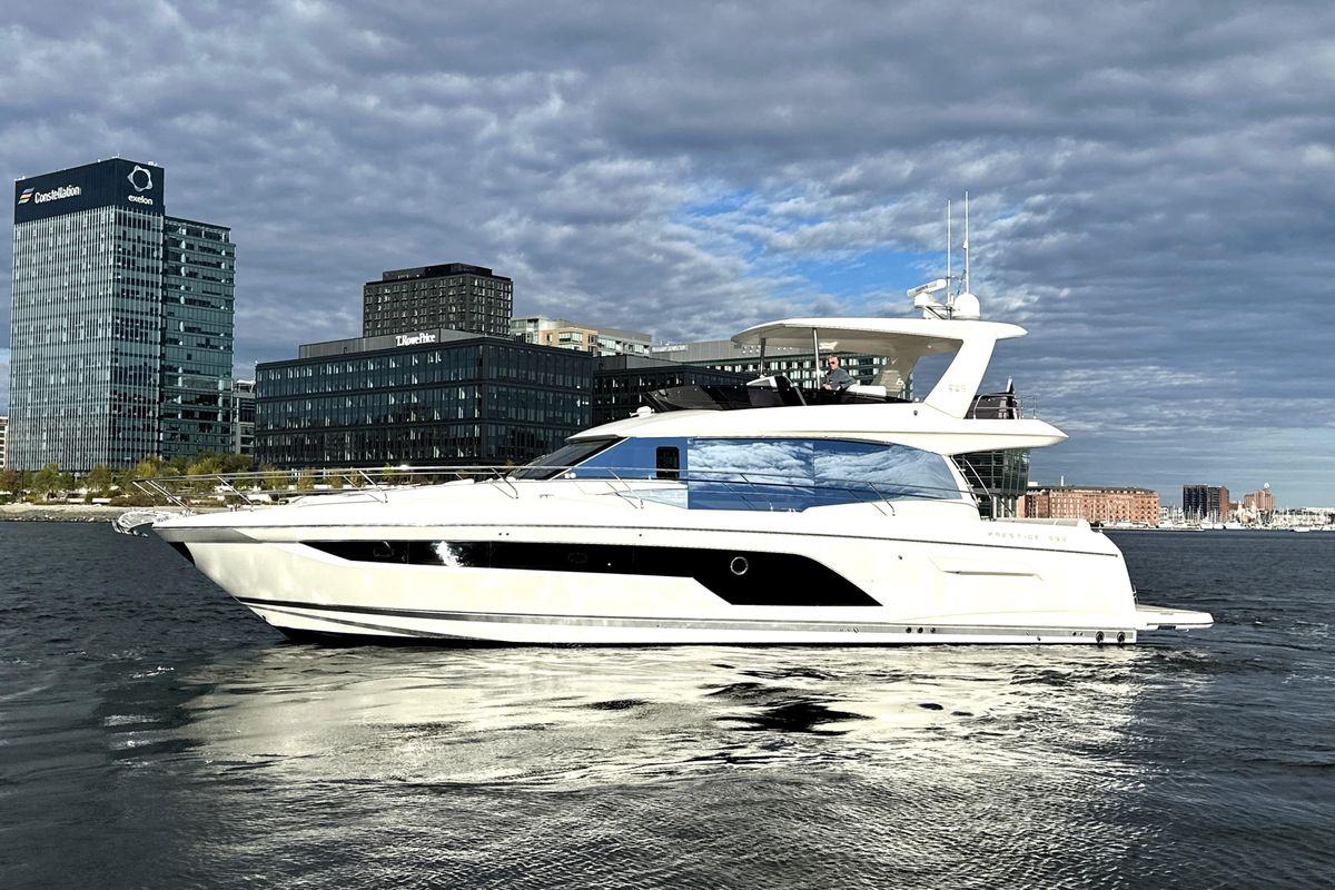 2023 Prestige 59 