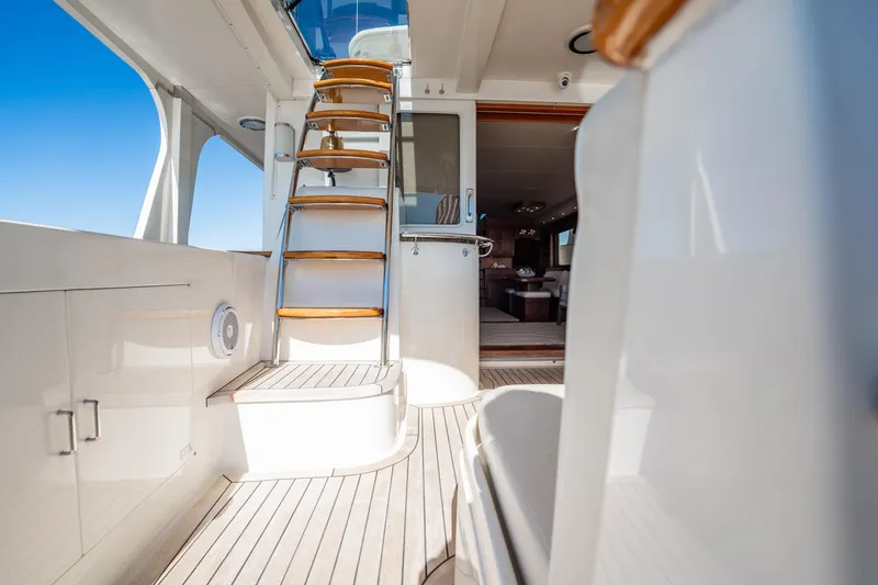 Beba Yacht Photos Pics 