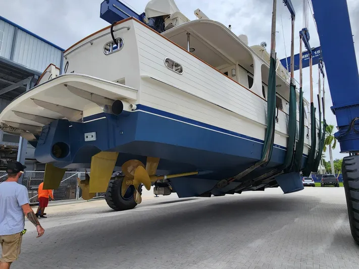 Beba Yacht Photos Pics 