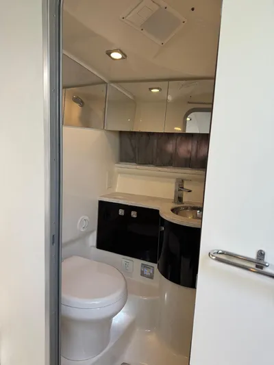 Sonatella Yacht Photos Pics 2017 Formula 400 Super Sport yacht bathroom interior with modern fixtures.