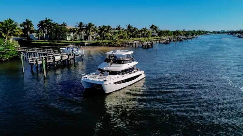 Beyond Our Dreams Yacht Photos Pics 