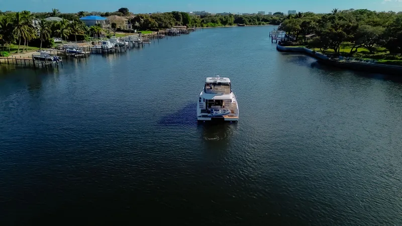 Beyond Our Dreams Yacht Photos Pics 