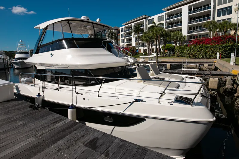 Beyond Our Dreams Yacht Photos Pics 