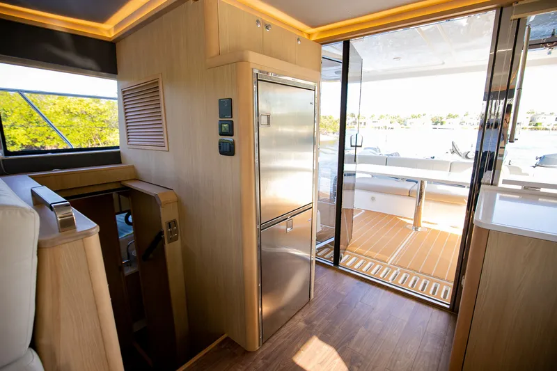 Beyond Our Dreams Yacht Photos Pics 